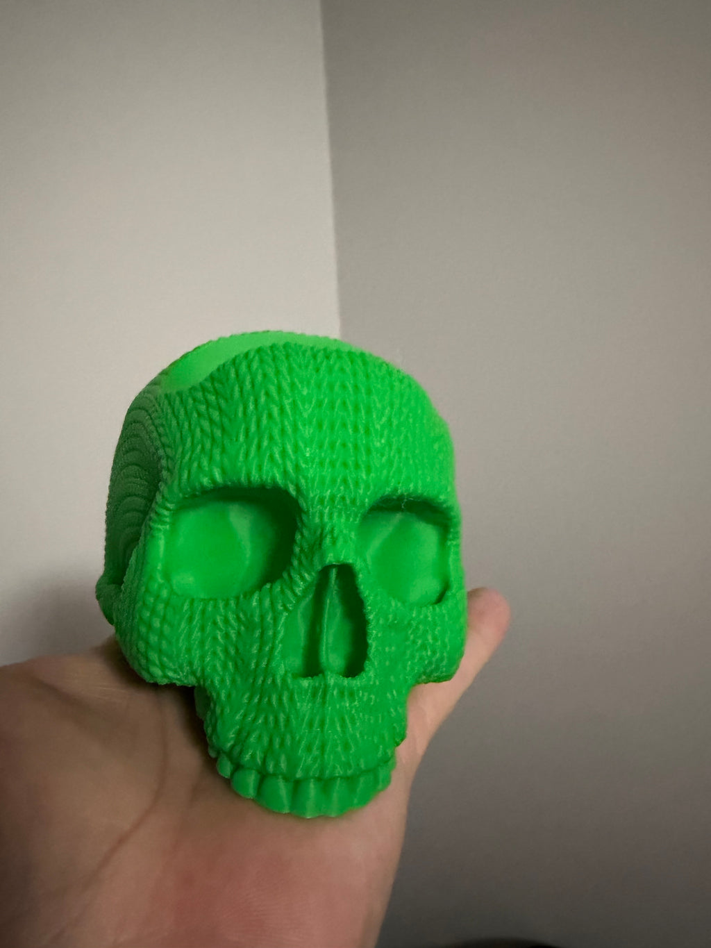 Knit skull PS5 controller holder